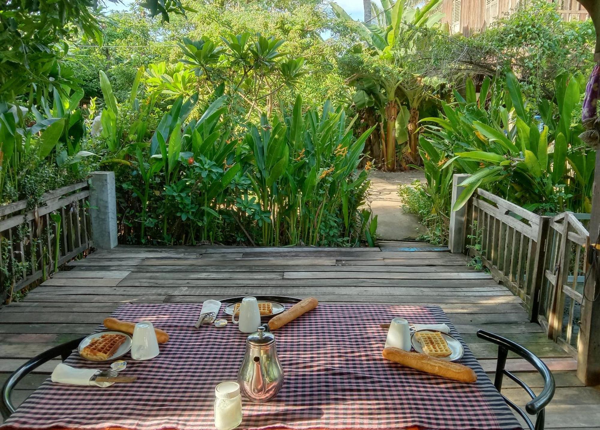 O'Hamok Family Homestay Battambang Dış mekan fotoğraf